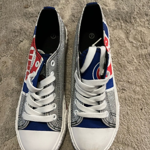 Foco Cubs Canvas Shoes, Sz 7 - Picture 2 of 3